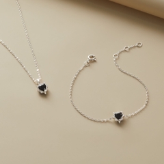Quà Tặng 8/3 Dây Chuyền Bạc 925 Hình Trái Tim Nhỏ Đính Đá Đen CARA LUNA - Tiny Heart - VCN12