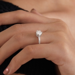 Quà Tặng 8/3 Nhẫn Bạc 925 Kim Cương Moissanite Tròn Vương Miện Lấp Lánh Crown Ring - VCR16-MS