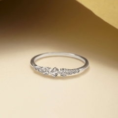 Nhẫn Bạc 925 Đá Tròn Thoi Ngẫu Hứng Đính Đá Lấp Lánh - VCR45