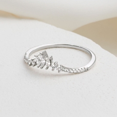 Nhẫn Mảnh Bạc 925 Vòm Đá Vương Miện Crown Ring - VCR505