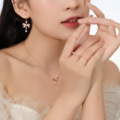 Quà Tặng 8/3 Dây Chuyền Nơ Bạc 925 Hình Nơ Thắt Đính Đá Treo Stone Bow Winter Snow - VGN04