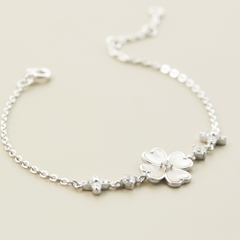 Quà Tặng 8/3 Lắc Tay Bạc 925 Cỏ 4 Lá Trái Tim Trai Xà Cừ - VYB75