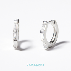 (1 cái) Hoa Tai Bạc 925 Đính Đá Classic - Small Hoop - Timeless - VYE504-L