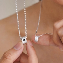 ( Một Cặp ) Dây Chuyền Đôi Bạc 925 Mặt Ống Trụ Đính Đá VYN73 - VYN74