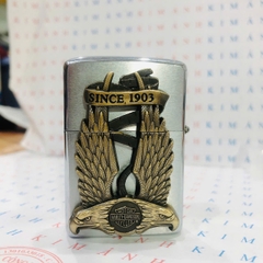 Eblem dán trang trí Zippo chủ đề Harley Davidson, chất liệu Brass đồng nguyên chất, hàng chuẩn zin Mỹ