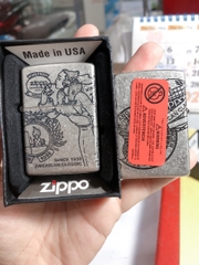 BẬT LỬA ZIPPO KHẮC CHÌM MẪU WINDY GIRL, MÀU BẠC, LOẠI GIẢ CỔ