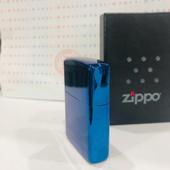 Bật lửa, hộp quẹt ZIPPO màu Xanh Chu niên loại trơn bóng, Kim Ánh nhập hàng cao cấp vỏ bằng đồng có dán tem đỏ
