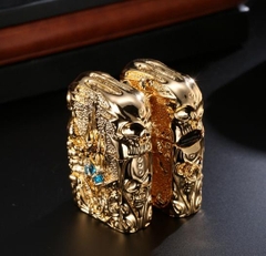 BẬT LỬA CHIEF HÌNH ĐẦU LÂU VÀNG