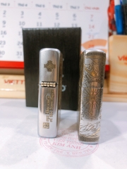 Bật lửa, hộp quẹt Zippo khắc ăn mòn Thần Chết Satin , Vỏ đồng có tem đỏ