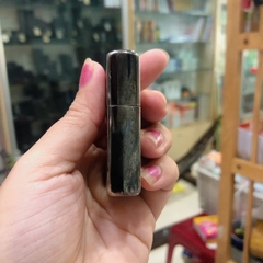 Bật lửa Zippo Mỹ chrome đen bóng, Khắc ăn mòn chủ đề Zippo MFG, Bản giới hạn Limited, Hàng chính hãng