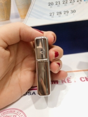 Bật lửa Zippo Mỹ chrome brushed khắc ăn mòn WIND PROOF LIGHTER SINCE 1932, Hàng chính hãng