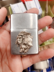 Miếng dán Eblem trang trí Zippo Mỹ chủ đề Thổ Dân và Chó Sói chất liệu bạc 925, Chuẩn Zin sản xuất Mexico