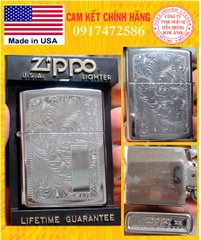 BẬT LỬA ZIPPO MỸ CHROME BÓNG KHẮC ĂN MÒN HOA VĂN Ý 2 MẶT - NEW FULL BOX, SẢN XUẤT 1997
