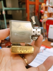 Bật lửa Zippo Mỹ Brass khắc ăn mòn full nắp NANKAI WGP, mộc đáy ngược, sản xuất 1994 Hàng chính hãng