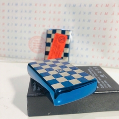 Hộp quẹt, bật lửa ZIPPO chủ đề Xanh kẻ Caro, Kim Ánh nhập hàng cao cấp vỏ bằng đồng có dán tem đỏ