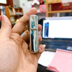 Bật lửa Zippo Mỹ, chữ xéo- mộc ngược, Khắc ăn mòn đổ sơn chủ đề WILSON OXYGEN, sản xuất 1975 Hàng chính hãng