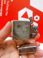 Bật lửa Zippo Mỹ Lacke bạc MATCHLESS PERFORMANCE, khắc ăn mòn full nắp, bản giới hạn No.0177, Hàng chính hãng