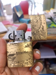Bật Lửa Zippo Khắc Chìm 5 mặt Mẫu Thanh Minh Thượng Hà Đồ- Màu Vàng Ruột Trắng, Vỏ đồng có tem đỏ