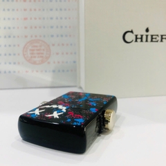 Bật lửa CHIEF chính hãng xoay 360 độ chủ đề Nhăn Nhó, Kim Ánh nhập hàng chính hãng vỏ bằng đồng