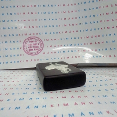 Bật Lửa Zippo Mỹ Khắc Ăn Mòn Đổ Sơn Chủ Đề Marilyn Monroe, Hàng Chính Hãng Có Giấy Nhập Khẩu Gửi Kèm