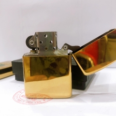Bật lửa, hộp quẹt Zippo Armor vỏ dầy khắc ăn mòn đổ sơn chủ đề Mắt Rồng Xanh, Vỏ bằng đồng có tem đỏ