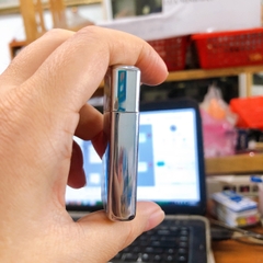 Bật lửa Zippo Mỹ Slim high polish chrome mẫu sọc dưa, sản xuất 1982, Hàng chính hãng