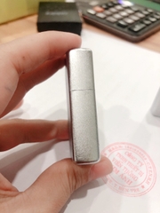 Bật Lửa, hộp quẹt Zippo chủ đề Hổ Bạc Nhám Satin , Vỏ bằng đồng có tem đỏ
