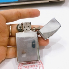 Bật lửa, hộp quẹt Zippo Mỹ Slim khắc laser Love Carl, mộc đáy ngược hiếm gặp, sản xuất 1985, Hàng chính hãng