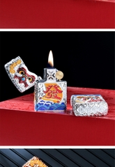 Bật lửa, hộp quẹt CHIEF chính hãng chủ đề Khảm men Lion Lucky Cat, hàng chính hãng vỏ bằng đồng càng dùng càng sáng