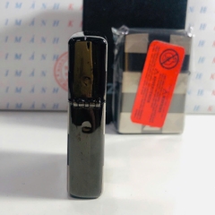 Hộp quẹt, bật lửa ZIPPO màu đen kẻ Caro, Kim Ánh nhập hàng cao cấp vỏ bằng đồng có dán tem đỏ