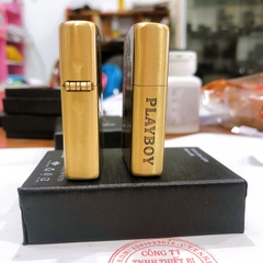 Bật lửa Zippo khắc ăn mòn 3 mặt Play Boy A Sweet Kiss - Nụ hôn ngọt ngào, Vỏ bằng đồng, có tem đỏ