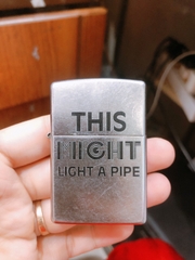 Bật lửa, hộp quẹt Zippo Mỹ TTẨU street chrome  THIS MICHT, Hàng chính hãng nhập Mỹ