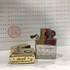 Hộp quẹt. bật lửa Zippo Armor vỏ dầy chủ đề Trái tim xà cừ, hàng loại 1 vỏ bằng đồng có tem đỏ, càng dùng càng sáng