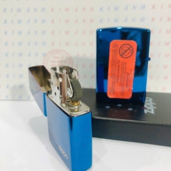 Bật lửa, hộp quẹt ZIPPO màu Xanh mộc đáy La Mã loại trơn bóng, Kim Ánh nhập hàng cao cấp vỏ bằng đồng có dán tem đỏ