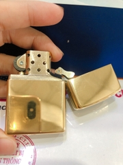 Bật lửa Zippo Mỹ high polish brass Khắc ăn mòn chủ đề Thiếu Nữ, Hàng chính hãng
