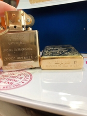 Bật lửa Zippo Mỹ high polish brass Khắc ăn mòn chủ đề Thiếu Nữ, Hàng chính hãng
