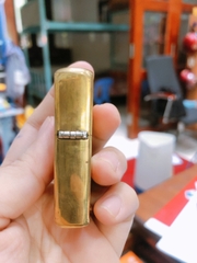 Bật lửa Zippo Mỹ Brass khắc ăn mòn full nắp NANKAI WGP, mộc đáy ngược, sản xuất 1994 Hàng chính hãng