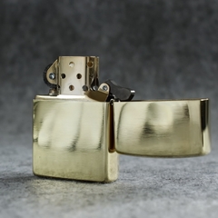 Bật lửa Zippo Mỹ chủ đề Thuận Buồm Xuôi Gió, Cam kết hàng chính hãng có giấy Hải quan gửi kèm đơn hàng