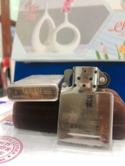 Bật lửa Zippo Mỹ Lacke Bạc khắc ăn mòn full nắp Sine 1932 Hàng chính hãng