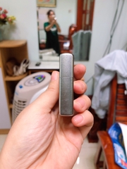 BẬT LỬA ZIPPO MẪU RỒNG LOẠI NHÁM BẠC SATIN