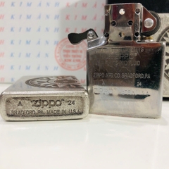 Bật lửa, hộp quẹt ZIPPO chủ đề La Bàn giả cổ, Kim Ánh nhập hàng cao cấp vỏ bằng đồng có dán tem đỏ