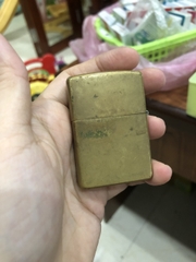 ZIPPO MỸ BRASS - ĐAY LỒI- CHỦ ĐỀ CHỮ KÝ GIÁM ĐỐC TY ZIPPO QUA CÁC GIAI ĐOẠN