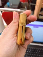 BẬT LỬA ZIPPO ARMOR VỎ DẦY KHẮC CHÌM MẮT RỒNG MÀU VÀNG RUỘT TRẮNG