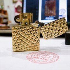 Bật lửa Zippo MỸ ARMOR BRASS đồng, khắc chạm bằng mũi kim cương, Hàng chính hãng