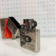 Bật lửa, hộp quẹt ZIPPO chủ đề Tề Thiên giả cổ, Kim Ánh nhập hàng cao cấp vỏ bằng đồng có dán tem đỏ