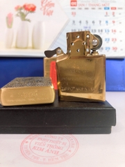 Bật Lửa Zippo Khắc ăn mòn chữ BEAST Kiếm, có tem đỏ