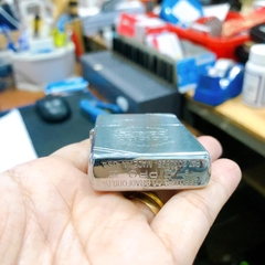 Bật lửa Zippo Mỹ Vintage đầu bằng đít bằng, khắc ăn mòn AMERICAN CLASSIC, mộc đáy ngược, sản xuất 1992, Hàng chính hãngg