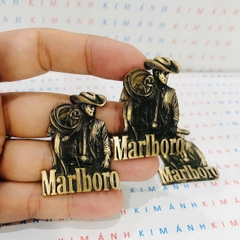 Miếng dán Eblem trang trí Zippo chủ đề Marlboro , chất liệu đồng thau Solid Brass, hàng chuẩn zin Mỹ