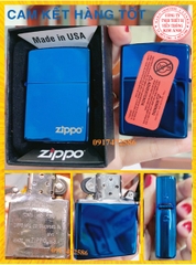 BẬT LỬA, HỘP QUẸT ZIPPO MÀU XANH SAPHIRE LOẠI TRƠN BÓNG, Vỏ bằng đồng ruột thép không gỉ có tem đỏ