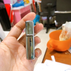 Bật lửa Zippo Mỹ Chrome xước ngang khắc ăn mòn 1932 Class U.S.A, sản xuất 1998